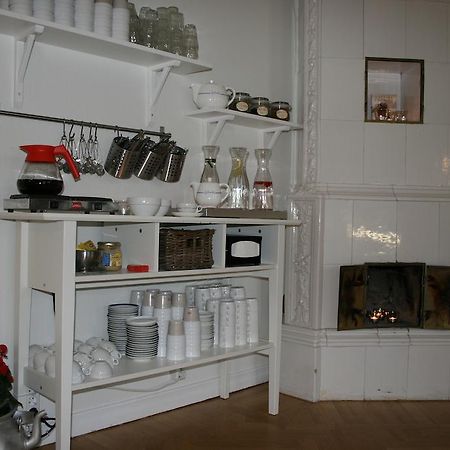 Hôtel Sjolunda Semesterby à Lidköping Extérieur photo