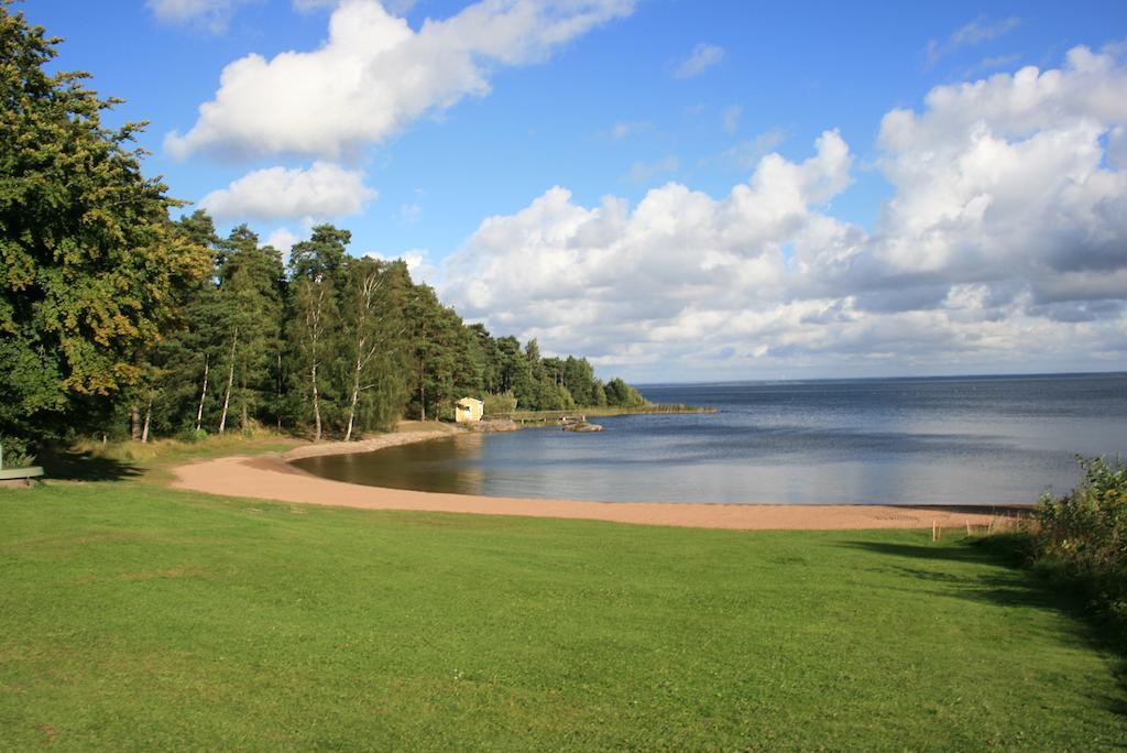 Hôtel Sjolunda Semesterby à Lidköping Extérieur photo